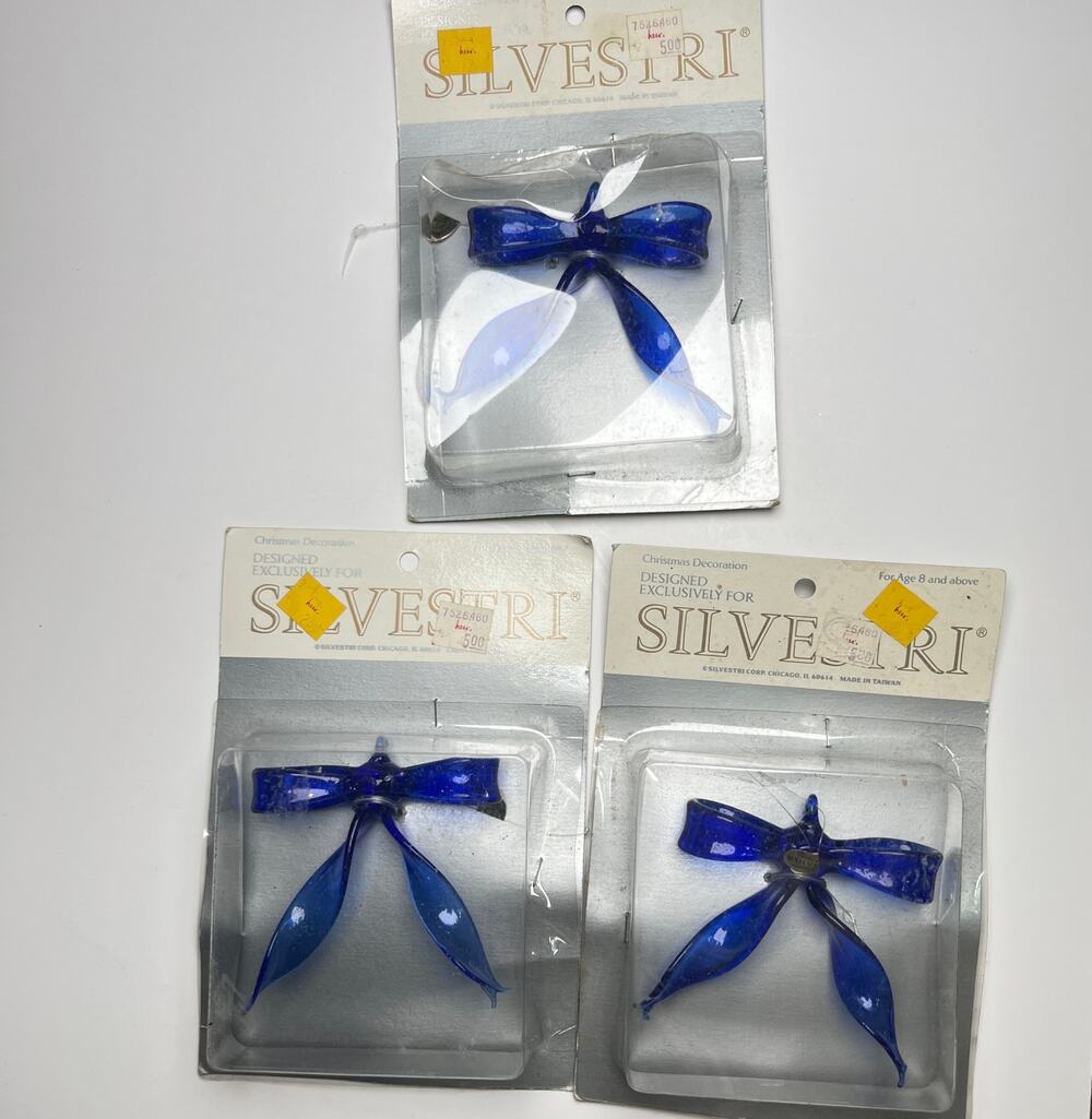 Vintage Silvestri Glass Ribbon Bow Ornaments Set of 3 Cobalt Blue Deadstock NIP